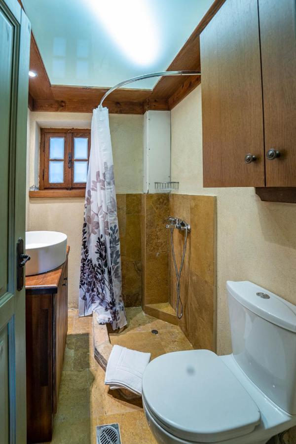 Villa Korfes-Κορφές Τριώροφη Βίλα Για Οικογένειες Και Παρέες Karpenisi Ngoại thất bức ảnh